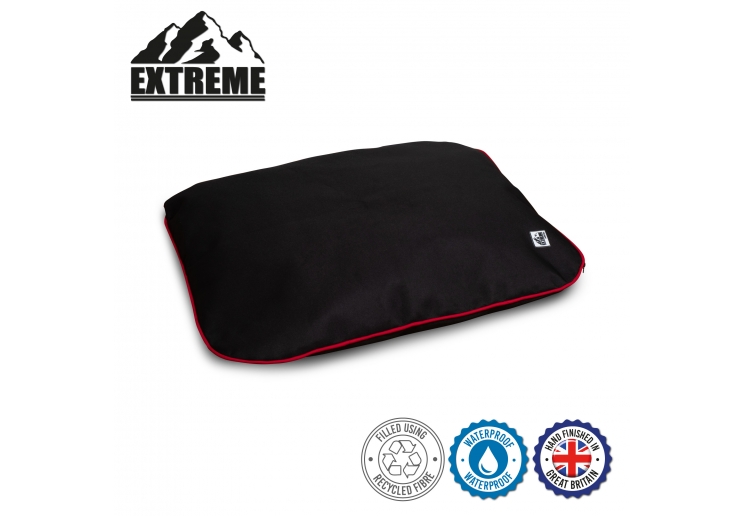 Extreme cushion Red 75x60cm