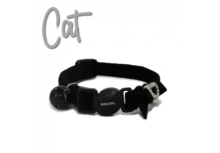 Velvet Heart Cat Collar Black